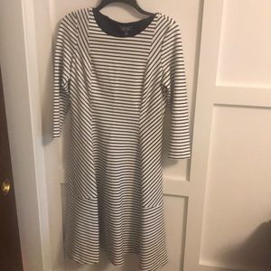 Lands End Women’s Dress Size 6-8